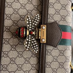 GG Supreme Monogram Small Queen Margaret