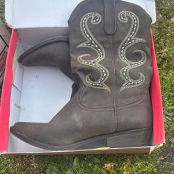 American Rag Brown Boots Size 8.5 