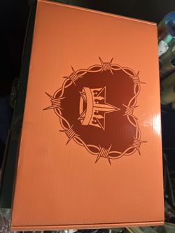 JEFFREE STAR MIRROR