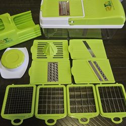 Multi-Function Mandoline Slicer