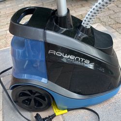 Rowenta Master 360 Full Size Steamer for Clothes with Rotating Hanger