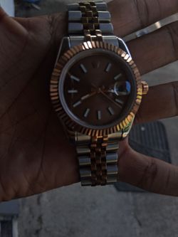 Auto watch