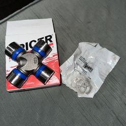 Spicer Universal Joints 