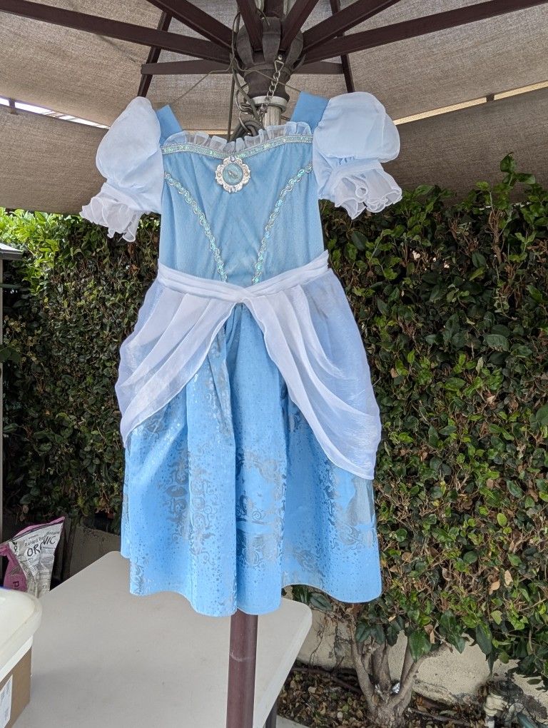 Original Disney Cinderella Dress/Halloween Costume Size 4