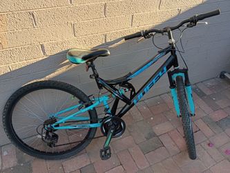 Huffy Trail Runner Mountain Bike