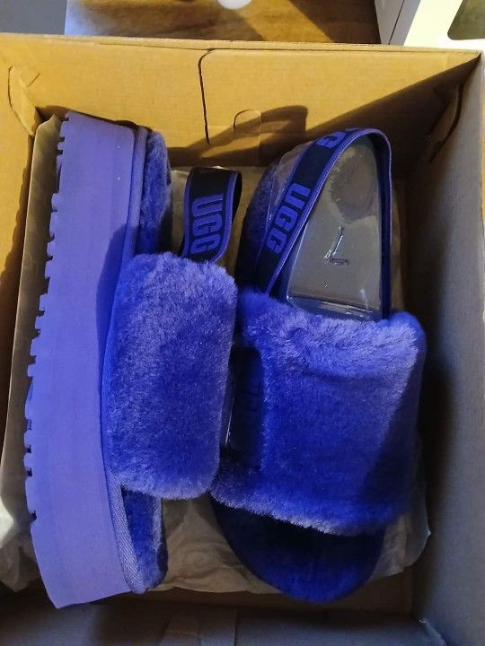UGG Sandals BRAND NEW!!