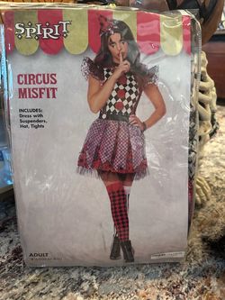 CIRCUS MISFIT