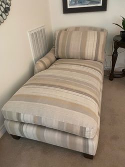 Chaise lounge