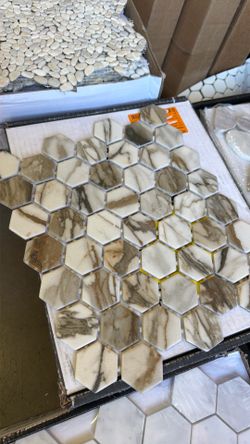 24 pieces back plash $120