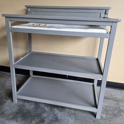 Baby Infant Changing Table  Pre-owned 