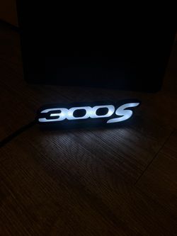 Chrysler 300S Illuminated LED Badge Emblem