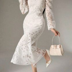 Slim Tall White Dress 