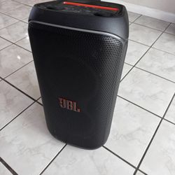 JBL 120 Party Box 