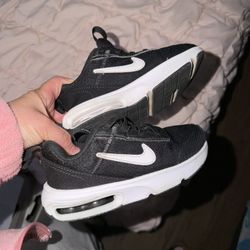 Size 10c Kids Nikes