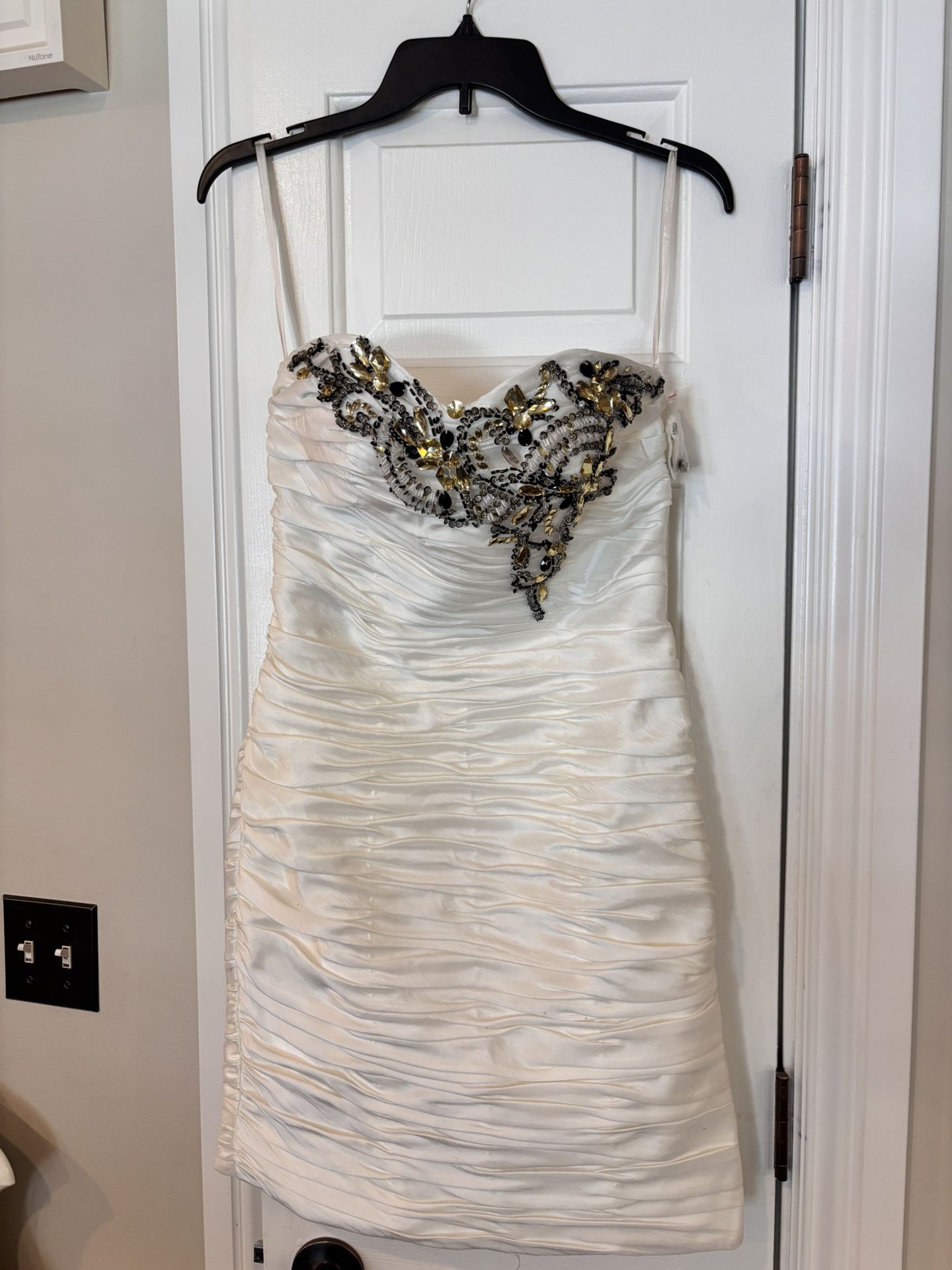 Super Fun Micro Mini Wedding Dress/Formal
