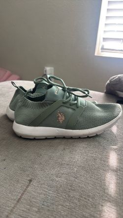 Woman shoes