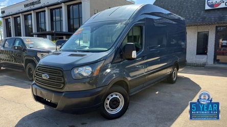 2019 Ford Transit 250 Van