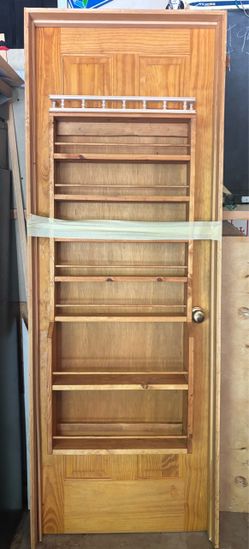 Pantry/kitchen door