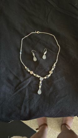 Necklace & Earrings