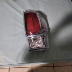 2016-2023 Tacoma Right Side Tail Light