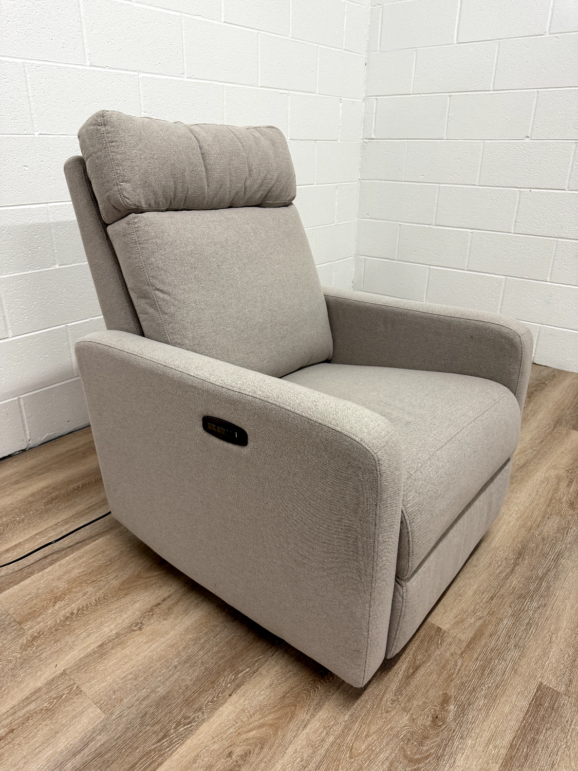 Tallula Fabric Power Glider Recliner by East Vine Furniture