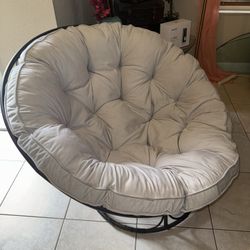Papa San Chair Excellent Condition