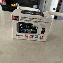 dual digital media receiver with bluetooth