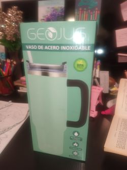 BRAND NEW!  INSULATED TUMBLER