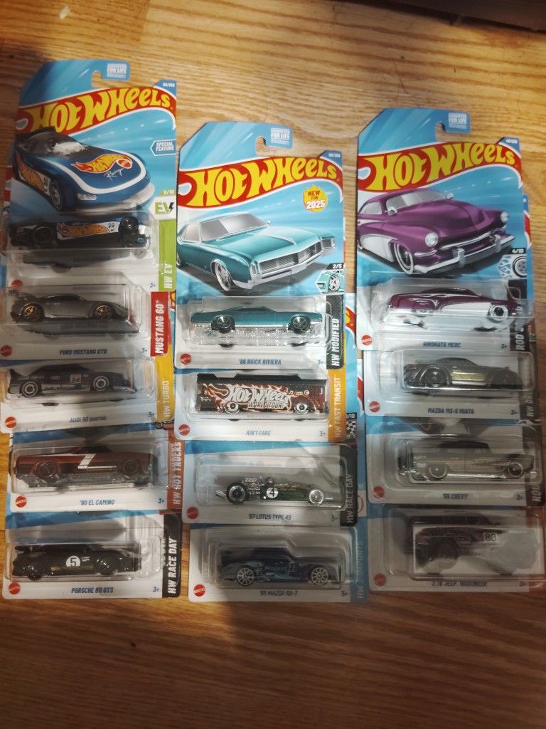 Various 2024-2025 Hot Wheels