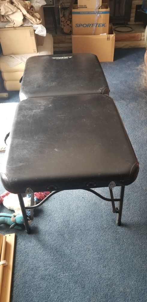Massage Table 