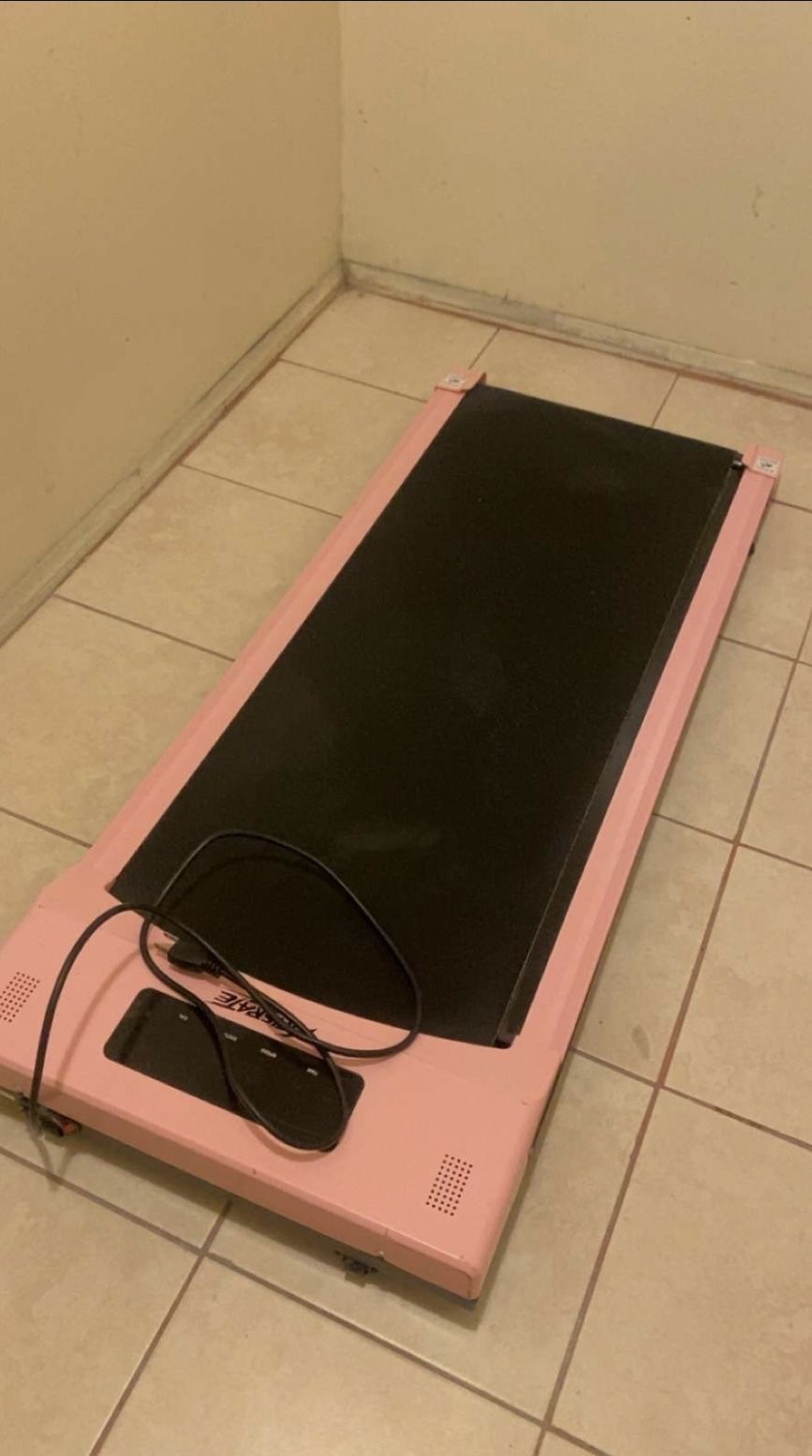 Treadmill (Pink) 