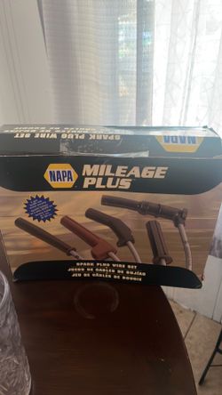 Spark plug wire kit