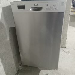 Avanti Stainless Steel 18 Inch New Dishwasher 