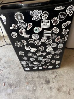 Frigidaire mini fridge