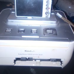 kodak  camera and mini printer eorks great