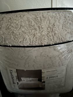 COMFORTER SET