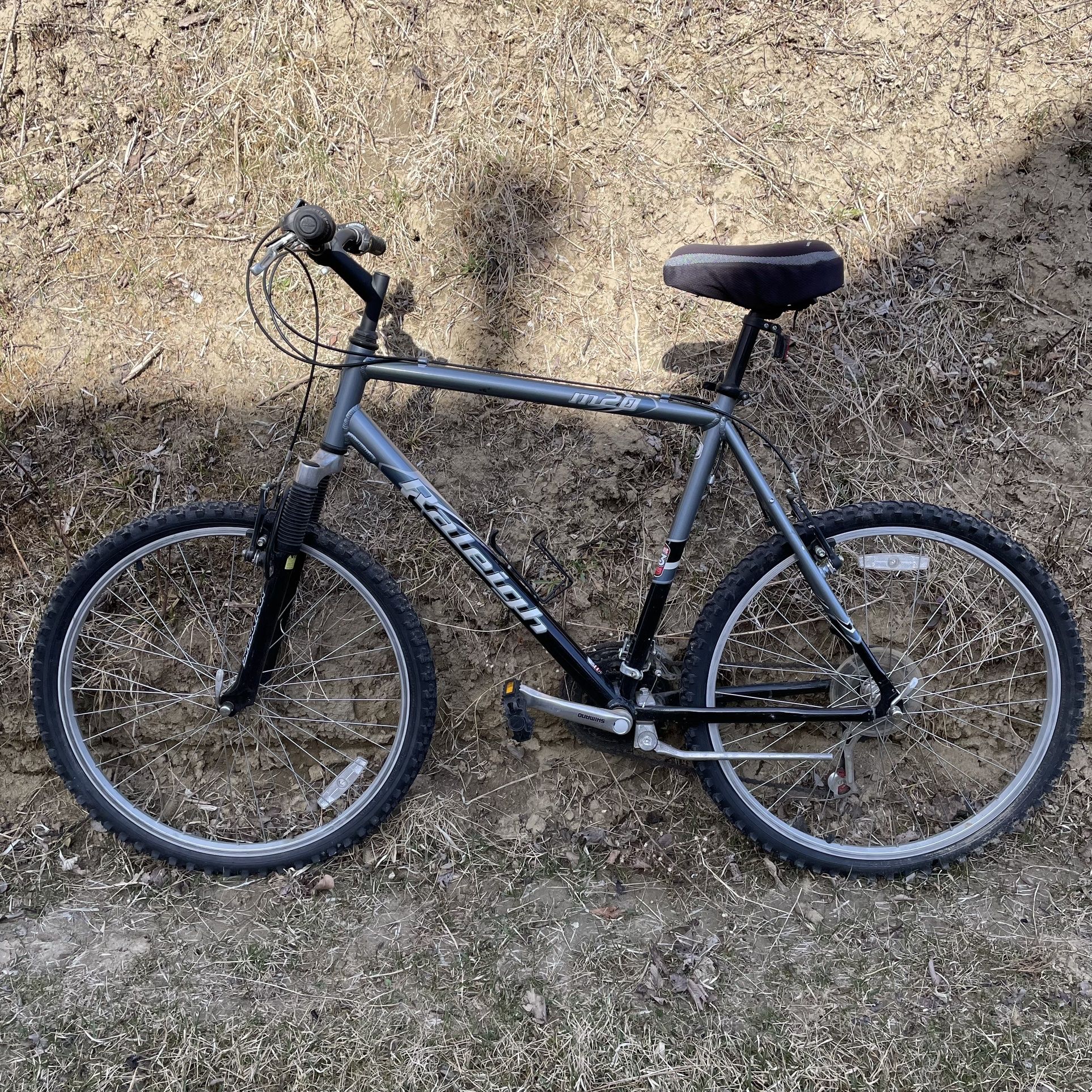 Raleigh M20 Mens Mountain Bike XL 22 for Sale in Council Bluffs, IA - OfferUp