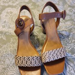 Bernardo Sandals/ Wedges