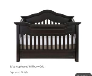 Baby Appleseed Mullberry Crib - Used