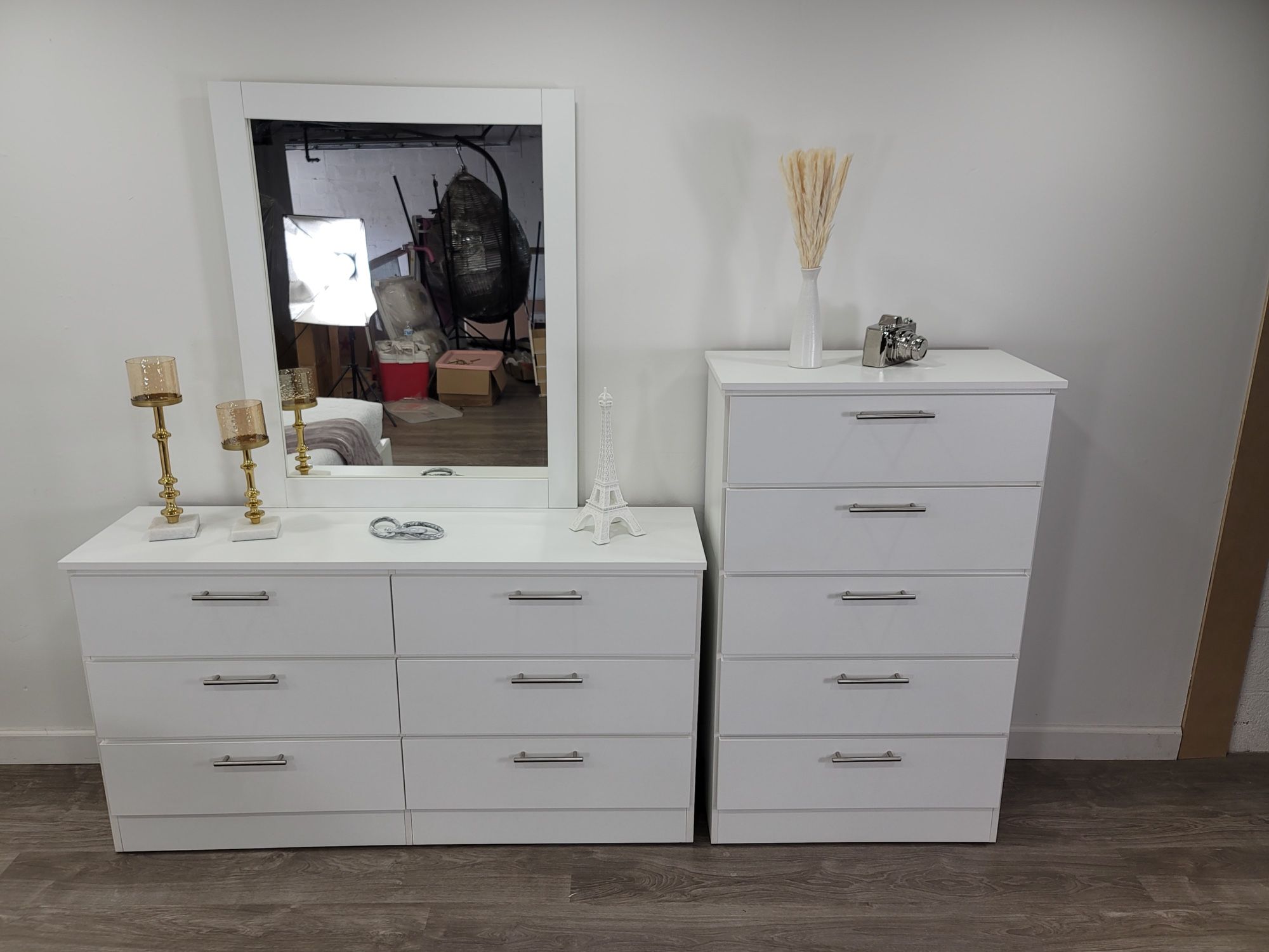 Brand New Dresser with Mirror and Chest - Comoda con Espejo y Gavetero Nuevos a Estrenar … Fast 🚚