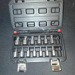 Icon Stripped Bolt Removal Kit