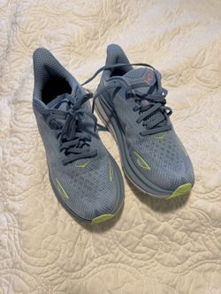 Women’s HOKA Sneakers 6.5