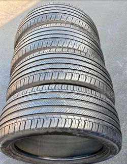 235/50/19 Michelin vendo un set de llantas usadas excelente condiciones de vida las 4 ✅🤩I am selling a set of used tires, all 4 in excellent living c