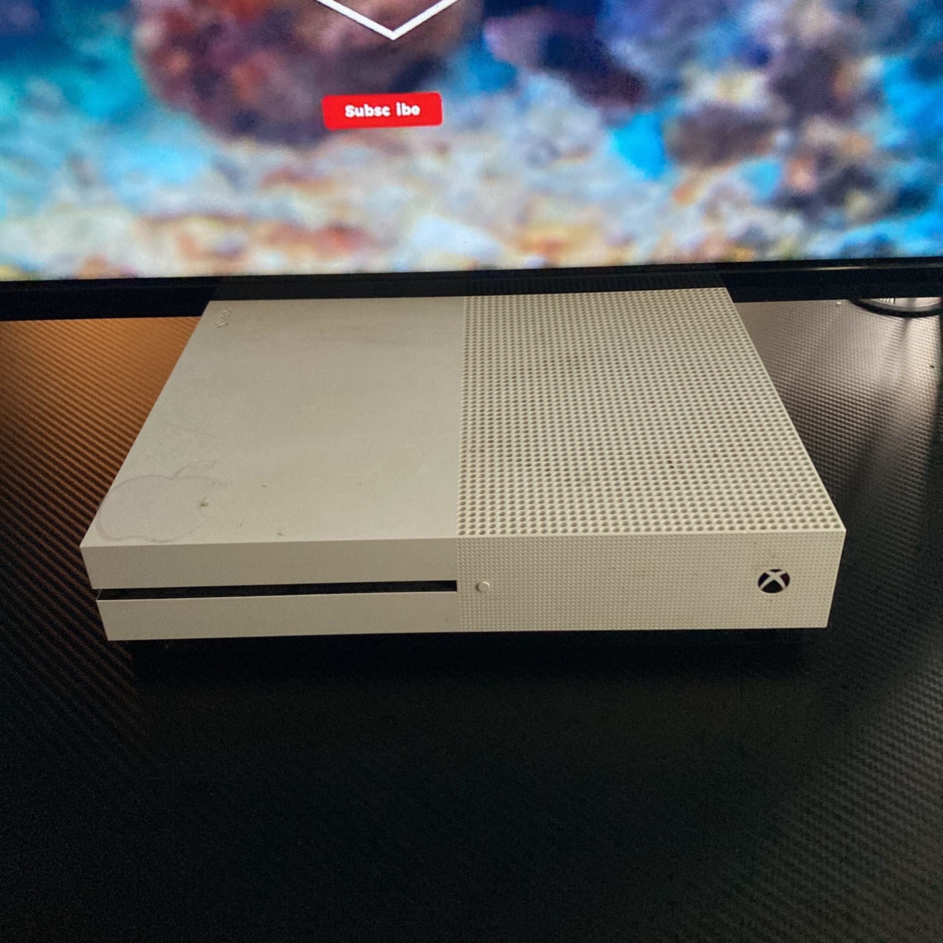 Xbox One S 