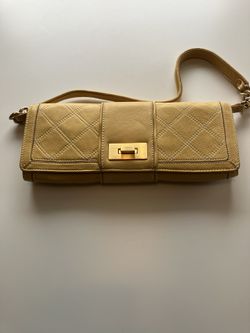 Lovely Butter Yellow Leather Liz Claiborne Purse With Detachable Strap
