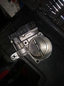 Genesis Coupe 3.8 Throttle Body