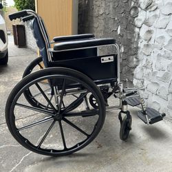 Signature Series Wheelchair 