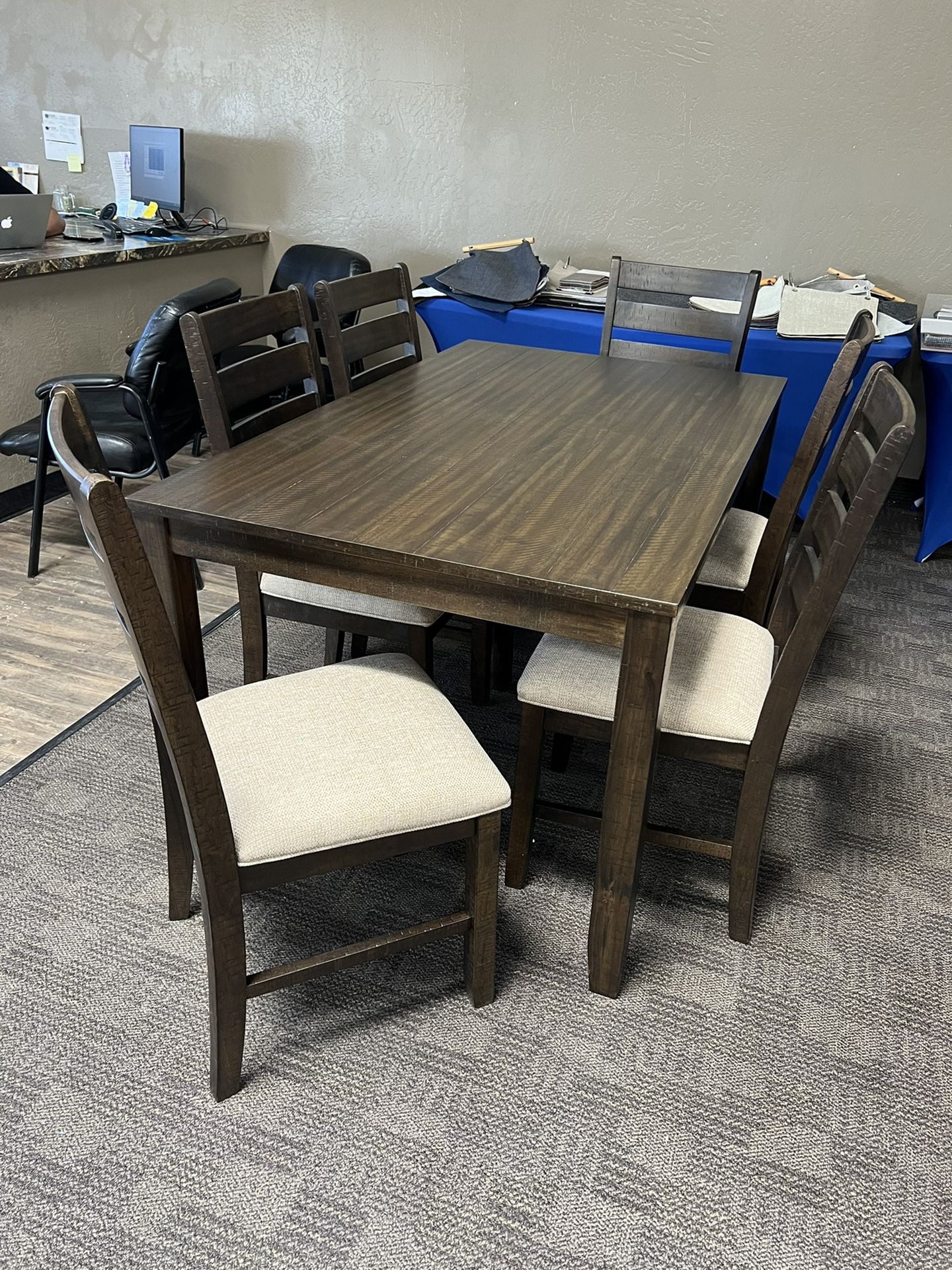 Brown Dining Kitchen Table And Chairs