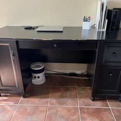 IKEA Sturdy Desk