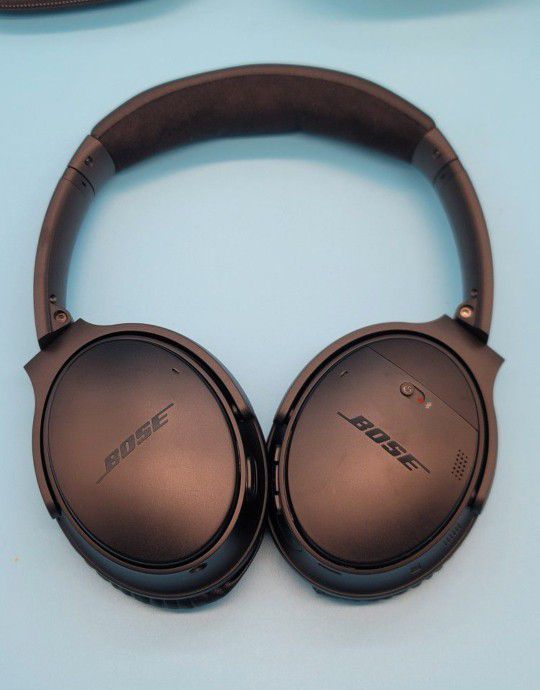Bose Qc 35 II Noise Canceling Bluetooth Headphones 